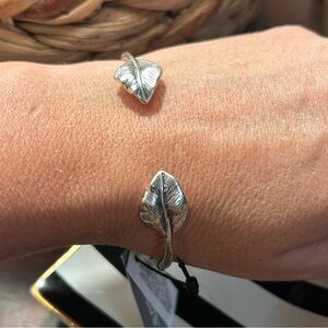 Chico’s silver tone leaf bracelet